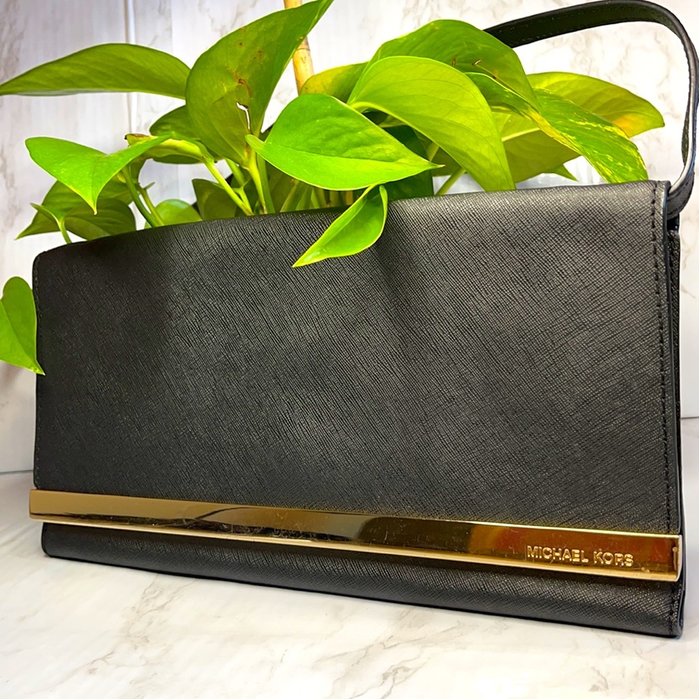 Michael Kors- Clutch Shoulder Bag